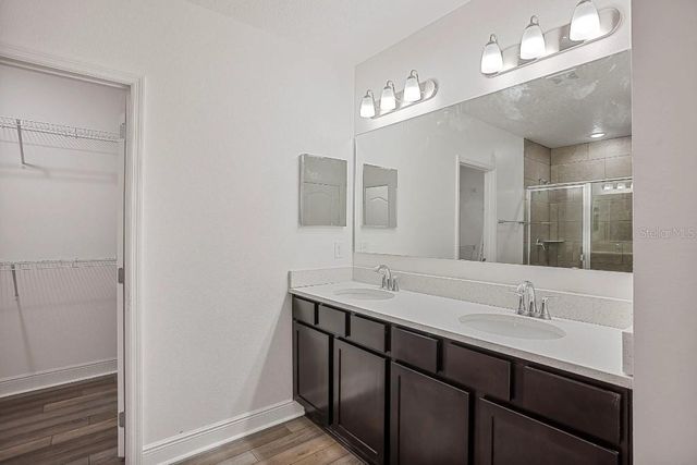 25125 THORNHILL DRIVE, Sorrento, FL 32776