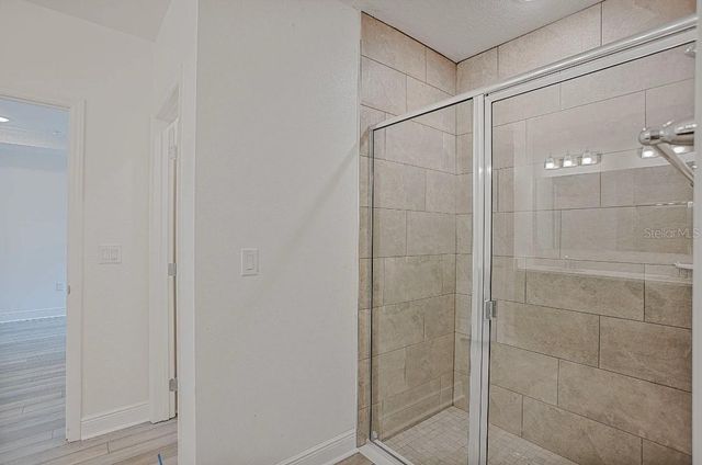 25125 THORNHILL DRIVE, Sorrento, FL 32776
