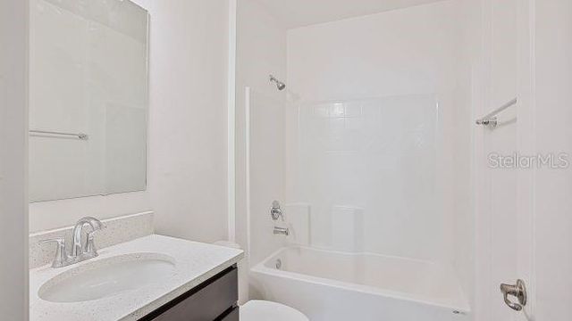 25125 THORNHILL DRIVE, Sorrento, FL 32776