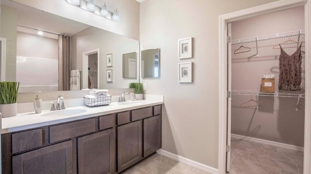 25125 THORNHILL DRIVE, Sorrento, FL 32776