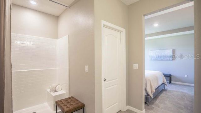25125 THORNHILL DRIVE, Sorrento, FL 32776