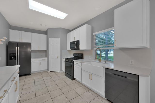 2215 Louetta Brook Lane, Spring, TX 77388