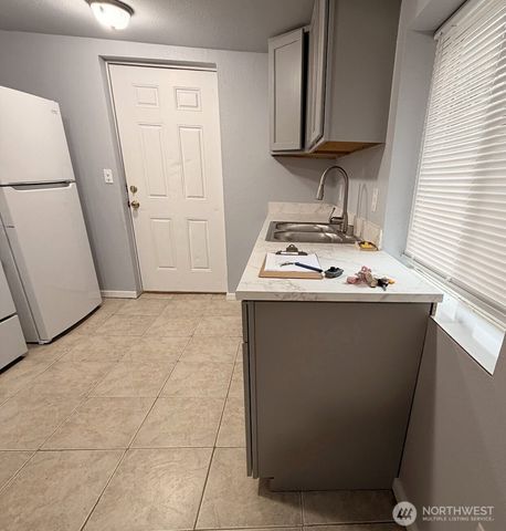 133 N Marion Street, Bremerton, WA 98312