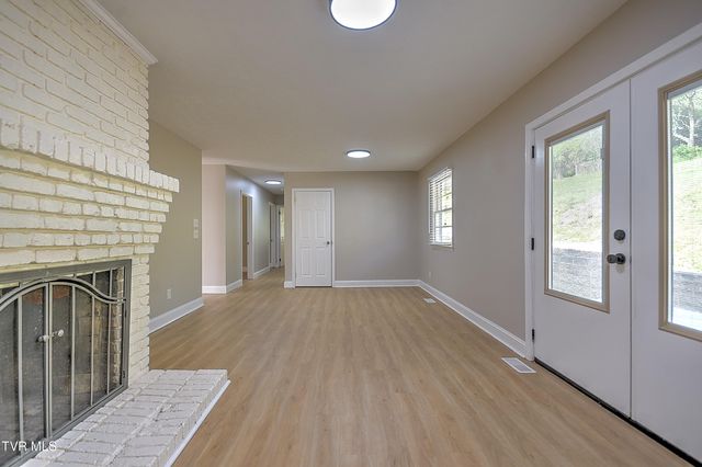 420 Ridgefields Road, Kingsport, TN 37660