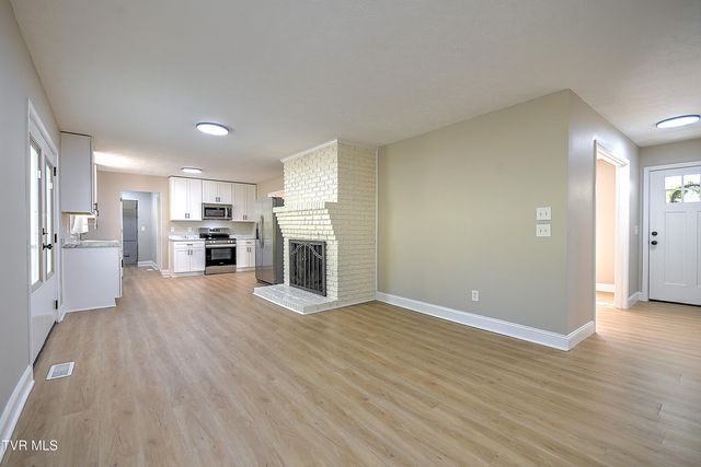 420 Ridgefields Road, Kingsport, TN 37660