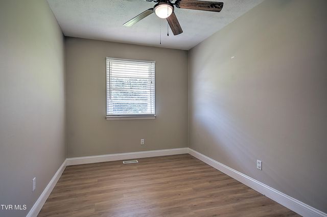 420 Ridgefields Road, Kingsport, TN 37660