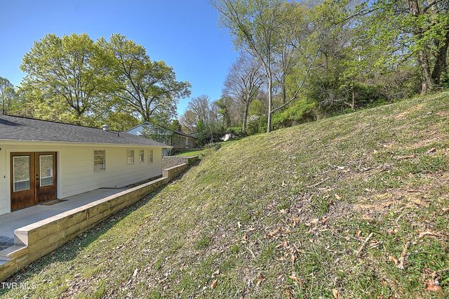 420 Ridgefields Road, Kingsport, TN 37660