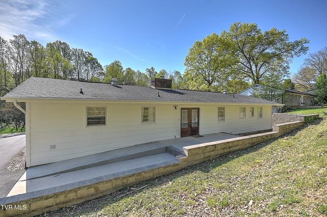 420 Ridgefields Road, Kingsport, TN 37660