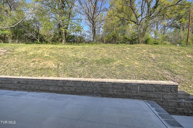 420 Ridgefields Road, Kingsport, TN 37660