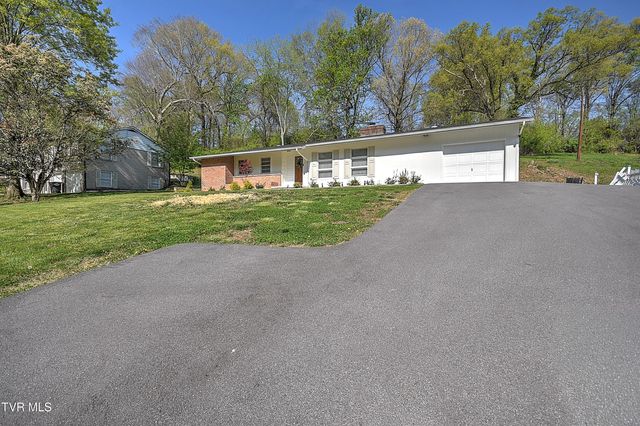 420 Ridgefields Road, Kingsport, TN 37660