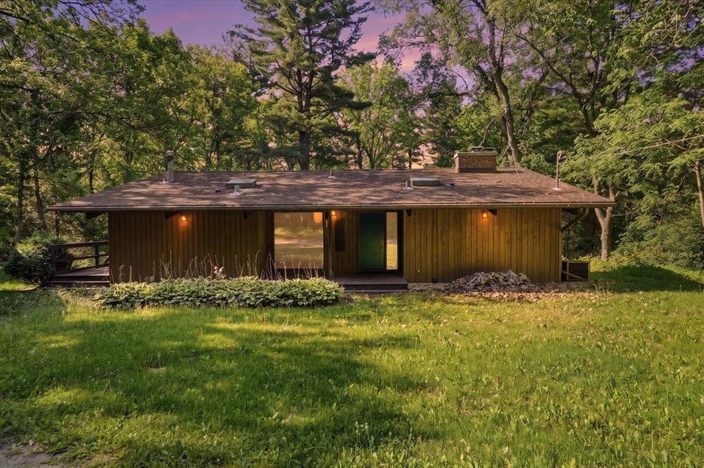 3068 Timber Lane, Verona, WI 53593