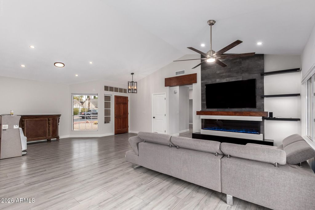 4537 E TOWNE Lane, Gilbert, AZ 85234 — photo 5