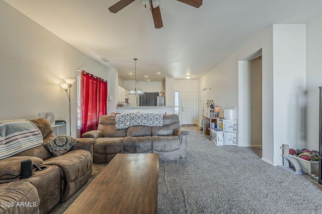 86 6TH Avenue W, Buckeye, AZ 85326