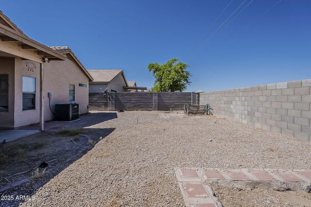 86 6TH Avenue W, Buckeye, AZ 85326