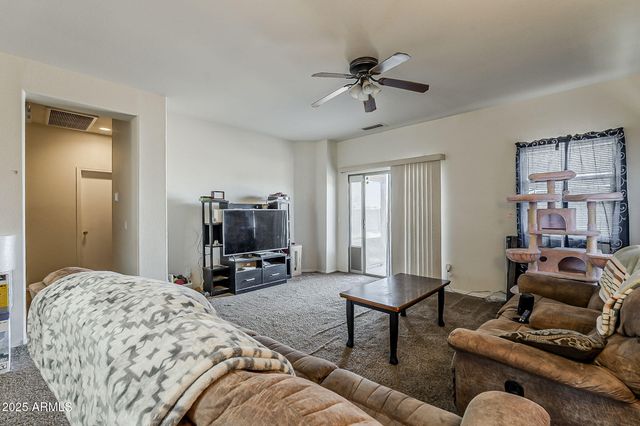 86 6TH Avenue W, Buckeye, AZ 85326