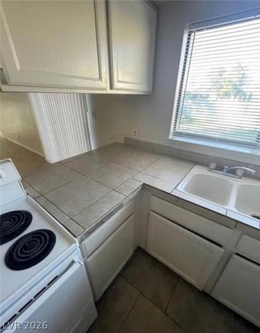 3948 APPLECREST Street, Las Vegas, NV 89108