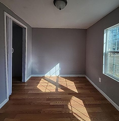 108 Monroe Street, Cleburne, TX 76033