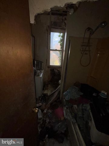 209 E 25TH ST, Wilmington, DE 19802