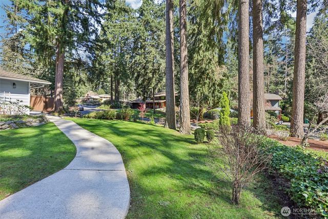 9207 120th Avenue SE, Newcastle, WA 98056