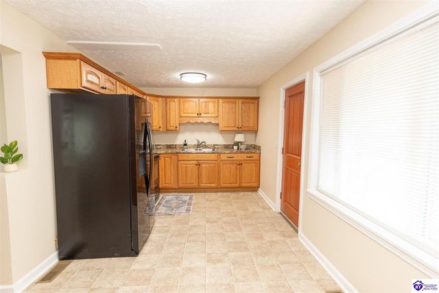 1288 Blackjack Road, Radcliff, KY 40160