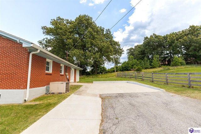 1288 Blackjack Road, Radcliff, KY 40160