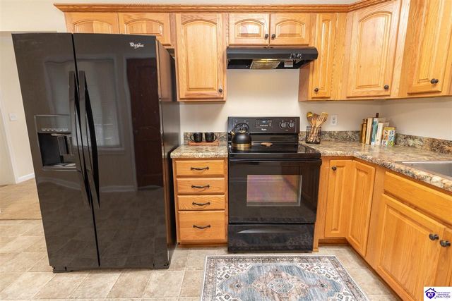 1288 Blackjack Road, Radcliff, KY 40160