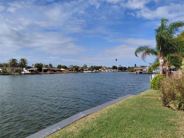 2135 WATERVIEW DRIVE, Holiday, FL 34691