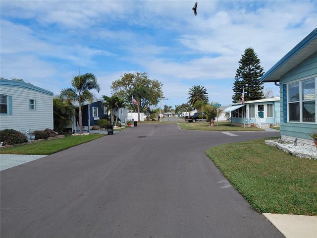 2135 WATERVIEW DRIVE, Holiday, FL 34691