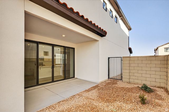 6320 S GREEN DIAMOND CV, St. George, UT 84790