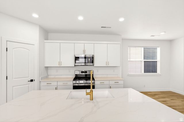 6320 S GREEN DIAMOND CV, St. George, UT 84790