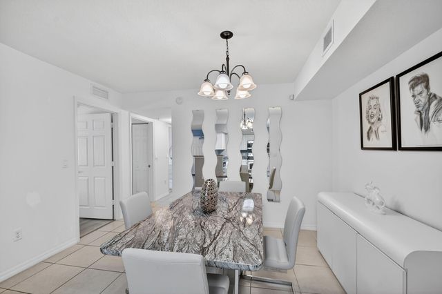 6769 Heritage Grande 2201, Boynton Beach, FL 33437