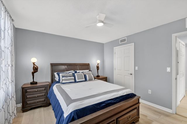 6769 Heritage Grande 2201, Boynton Beach, FL 33437