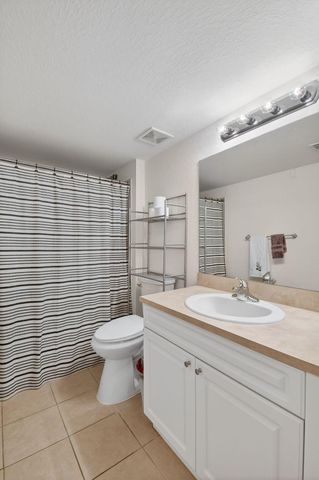 6769 Heritage Grande 2201, Boynton Beach, FL 33437