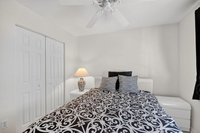 6769 Heritage Grande 2201, Boynton Beach, FL 33437