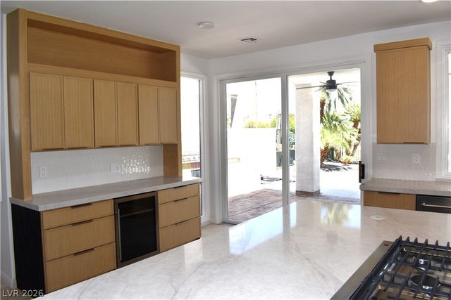 2208 Bay Hill Drive, Las Vegas, NV 89117