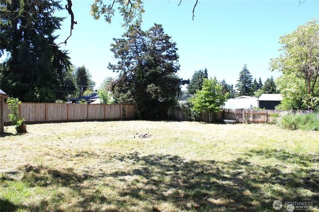 18343 Albany Street SW, Rochester, WA 98579