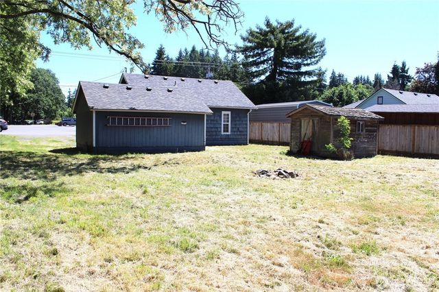 18343 Albany Street SW, Rochester, WA 98579