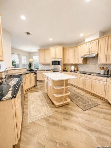 108 CINNABAR TRL, Cibolo, TX 78108