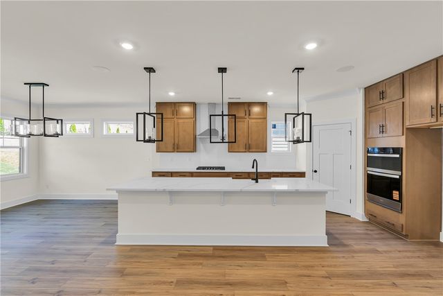 114 Shale Drive, Central, SC 29630
