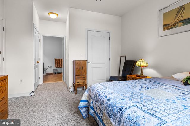 264 CARSON TER, Huntingdon Valley, PA 19006