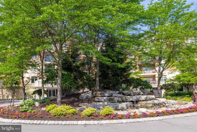 264 CARSON TER, Huntingdon Valley, PA 19006