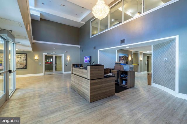 264 CARSON TER, Huntingdon Valley, PA 19006