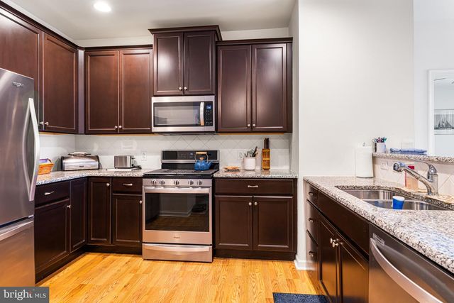 264 CARSON TER, Huntingdon Valley, PA 19006