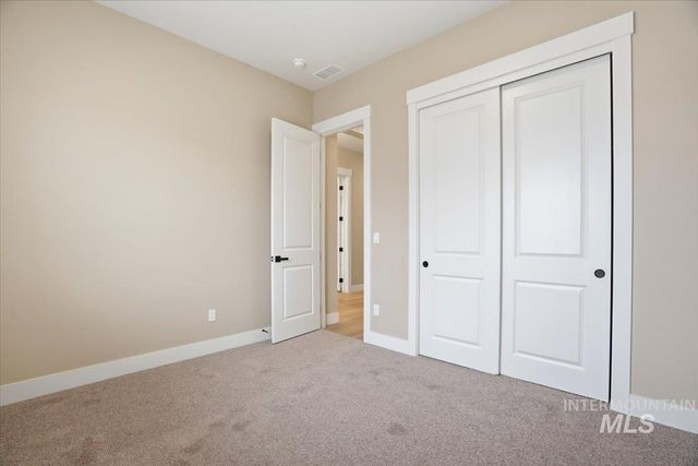 17151 N Yorktown Way, Nampa, ID 83687