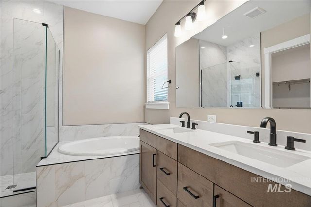 17151 N Yorktown Way, Nampa, ID 83687