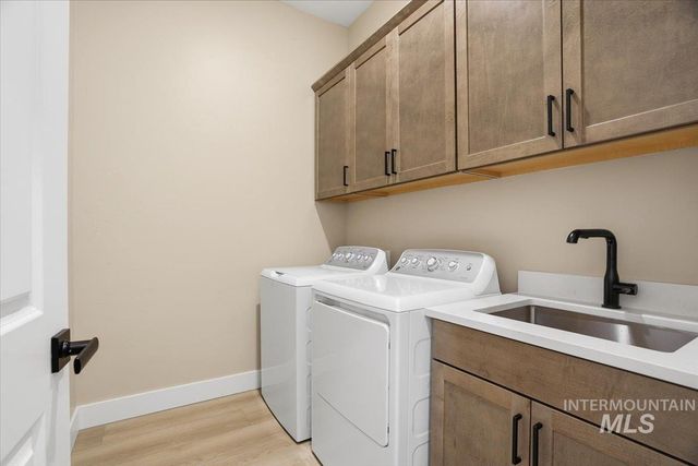 17151 N Yorktown Way, Nampa, ID 83687