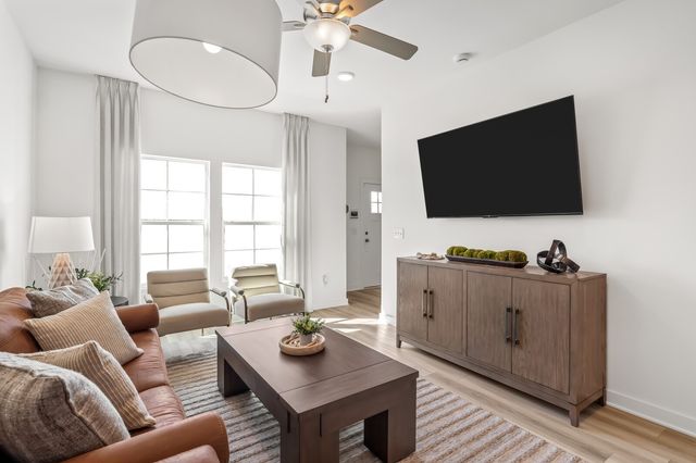 1000 Elliott Williams Pvt Way, Gallatin, TN 37066