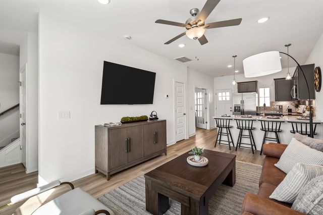 1000 Elliott Williams Pvt Way, Gallatin, TN 37066