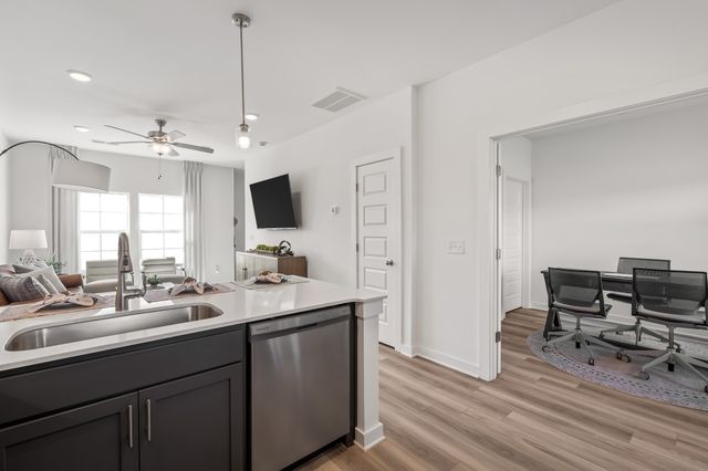 1000 Elliott Williams Pvt Way, Gallatin, TN 37066