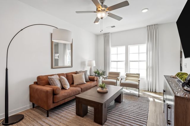 1000 Elliott Williams Pvt Way, Gallatin, TN 37066